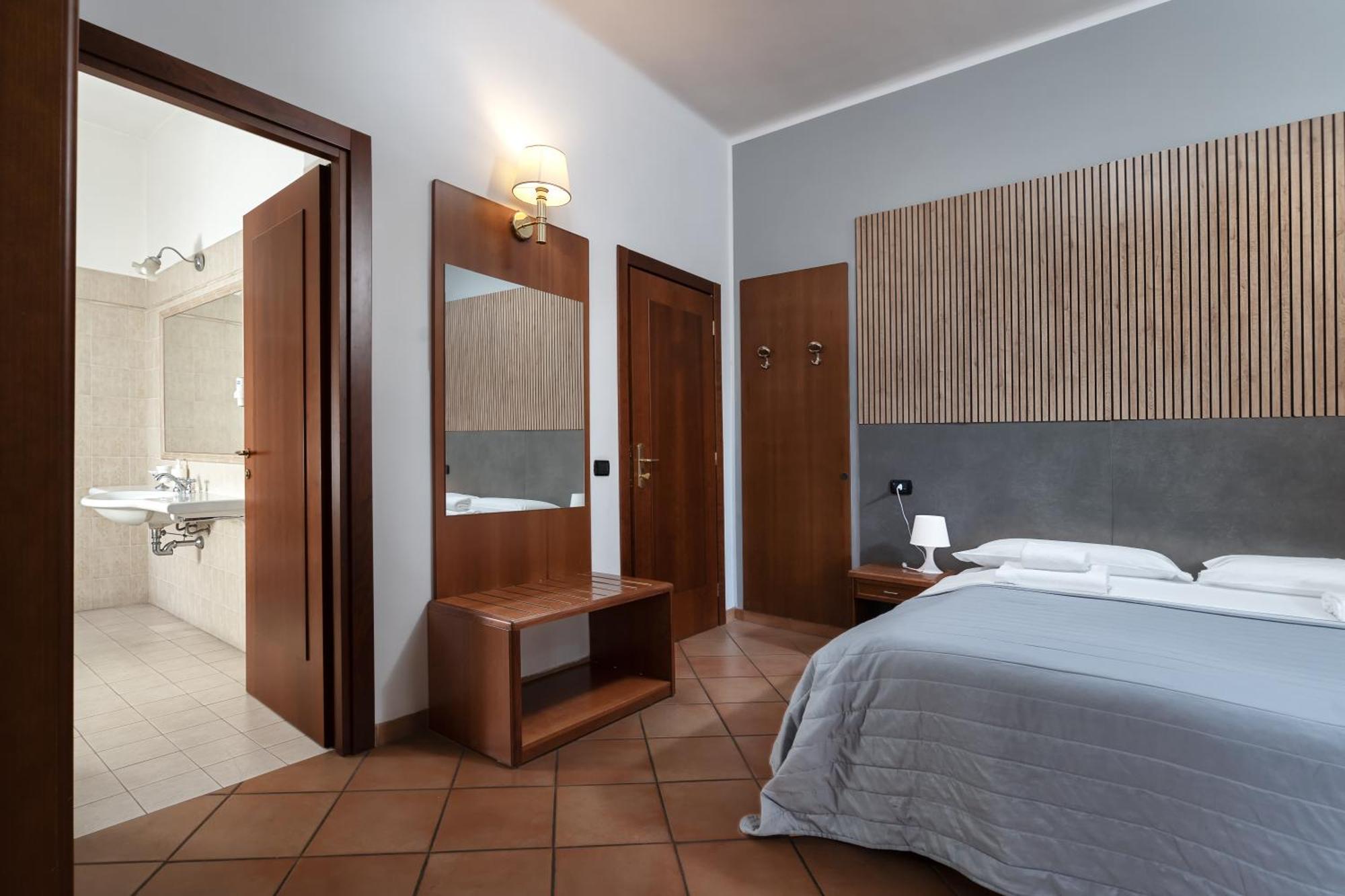 Comfort Rooms Villa Gaia Tor Vergata Roma Eksteriør bilde